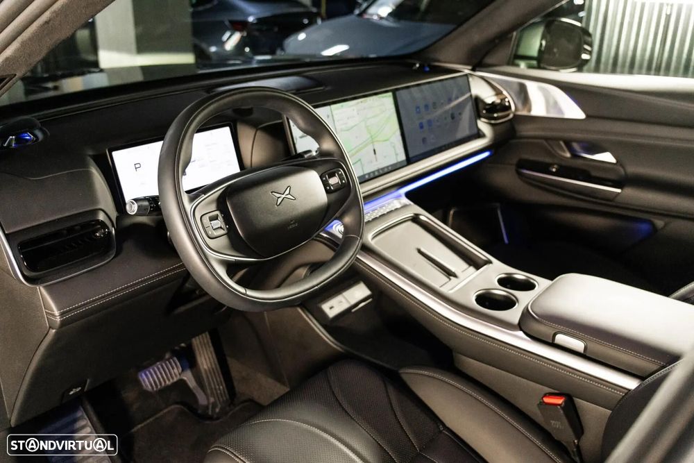 Xpeng G9 93.1 kWh Long Range+Premium Seat & Audio Pack - 15