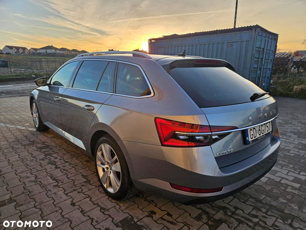 Skoda Superb 2.0 TDI Style DSG - 3