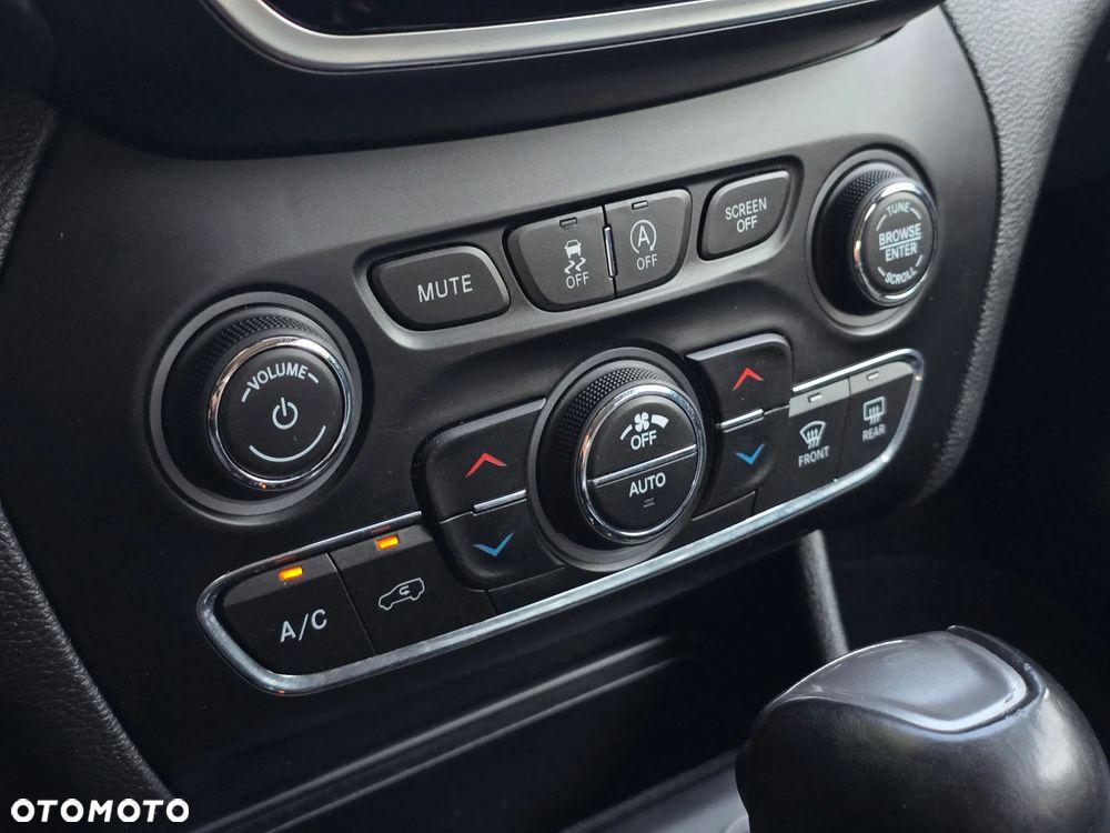 Jeep Cherokee 2.2 Multijet Active Drive II Automatik Limited - 31