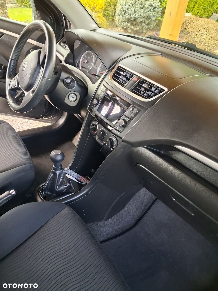 Suzuki Swift 1.2 4x4 Club - 9