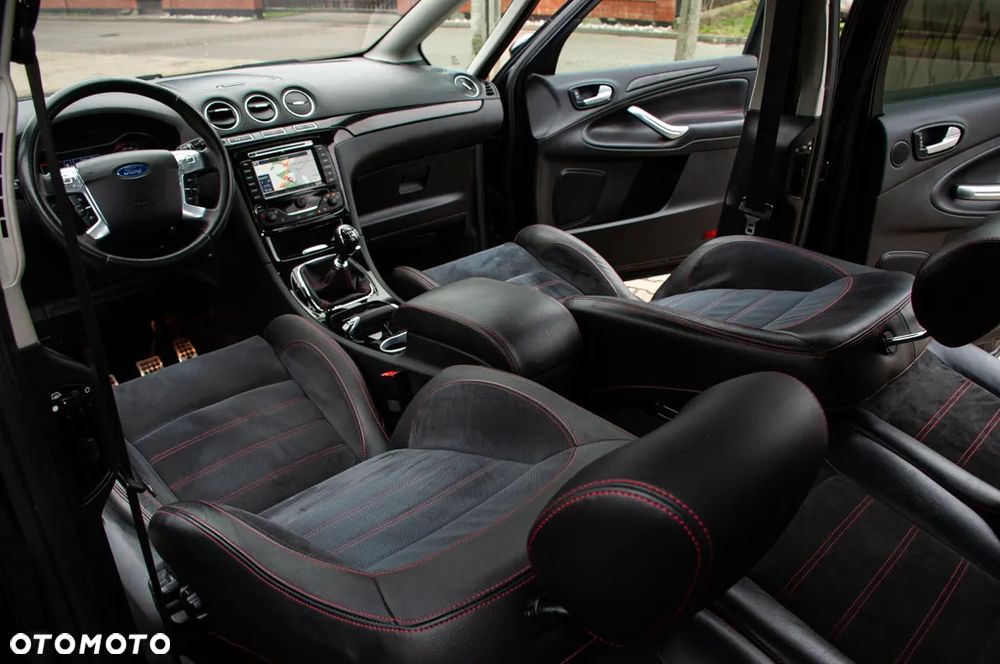Ford S-Max - 23