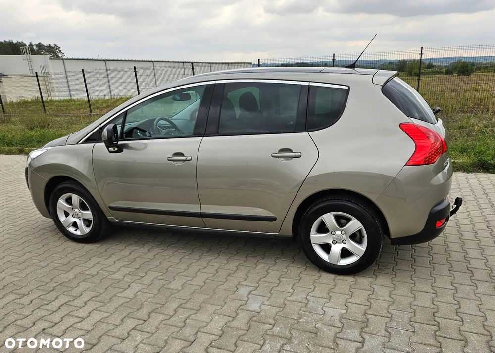 Peugeot 3008 2.0 HDi Premium+ - 5