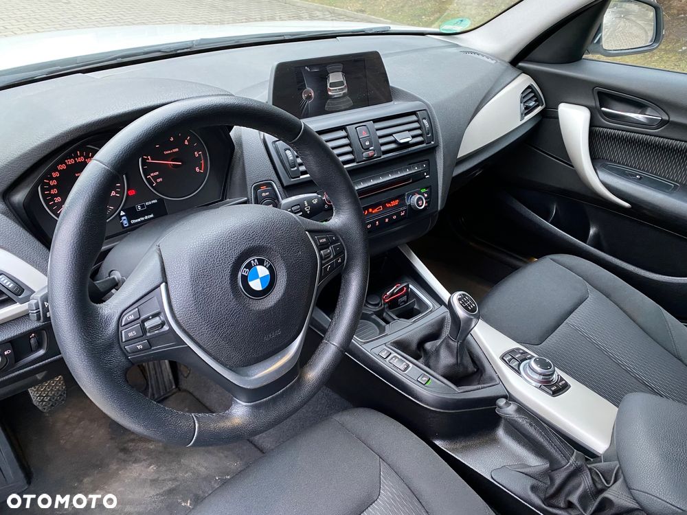 BMW Seria 1 116d EfficientDynamics Edition - 14