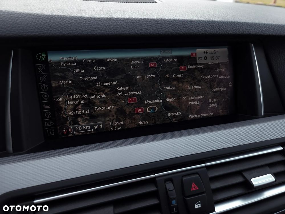 BMW Seria 5 520d Efficient Dynamics M Sport sport - 22