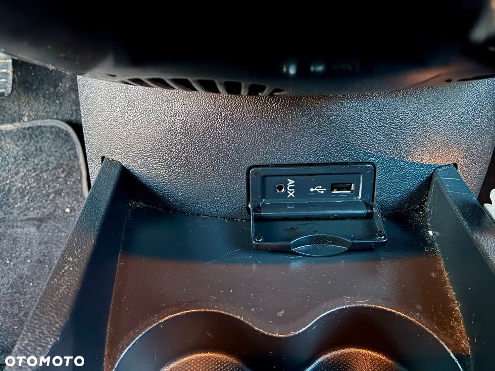 Renault Clio - 33