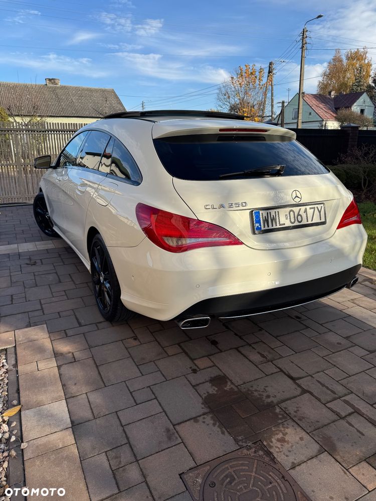 Mercedes-Benz CLA 250 7G-DCT - 39