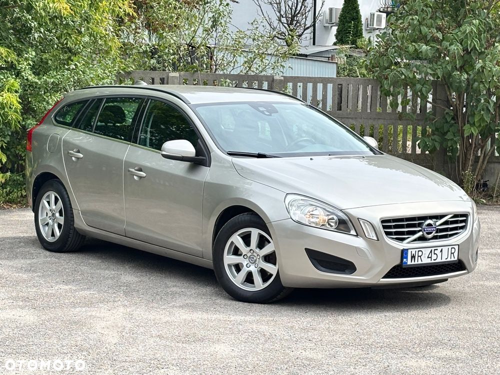 Volvo V60 D3 Momentum - 7