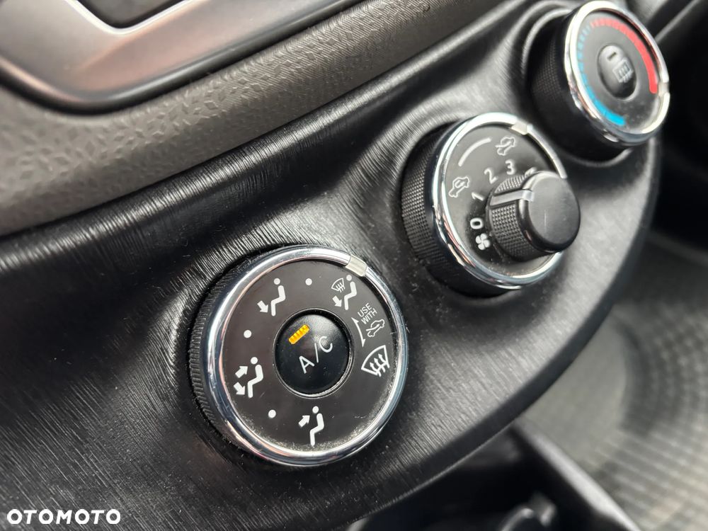 Toyota Yaris 1.33 Luna - 13