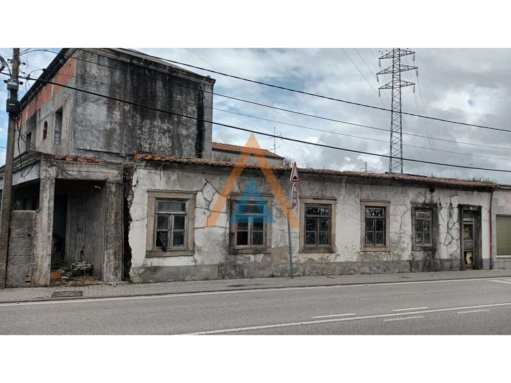 Moradia para Reconstruir em Cácia - Aveiro com ' Projeto Aprovado ' - Grande imagem: 2/40