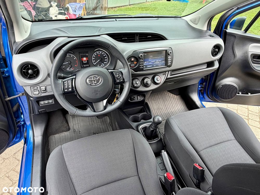 Toyota Yaris 1.0 Life - 28