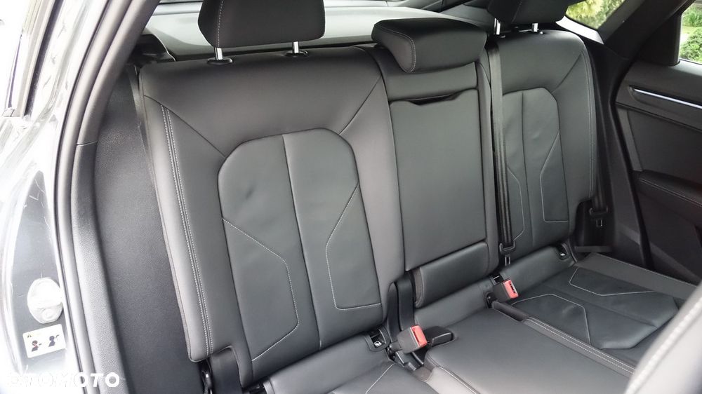 Audi Q3 Sportback - 28