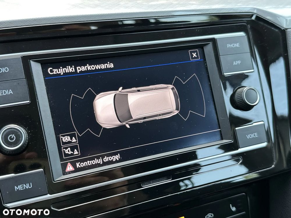 Volkswagen Passat 1.5 TSI EVO Business - 24