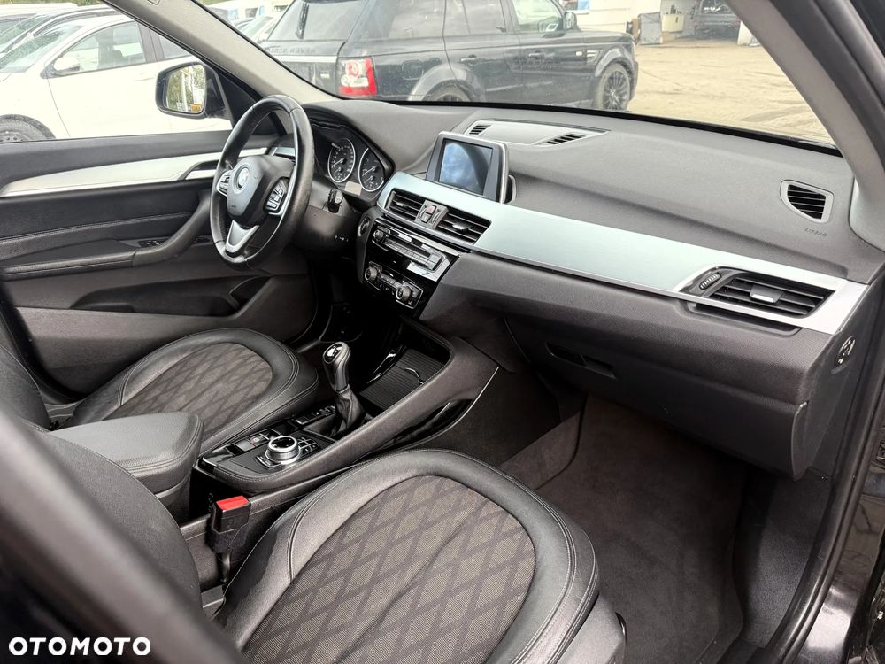 BMW X1 - 11