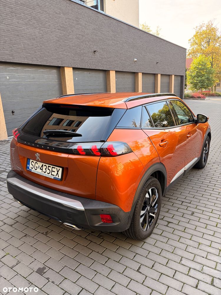 Peugeot 2008 1.2 PureTech Allure S&S - 5