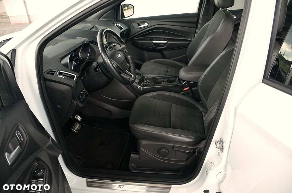 Ford Kuga - 15