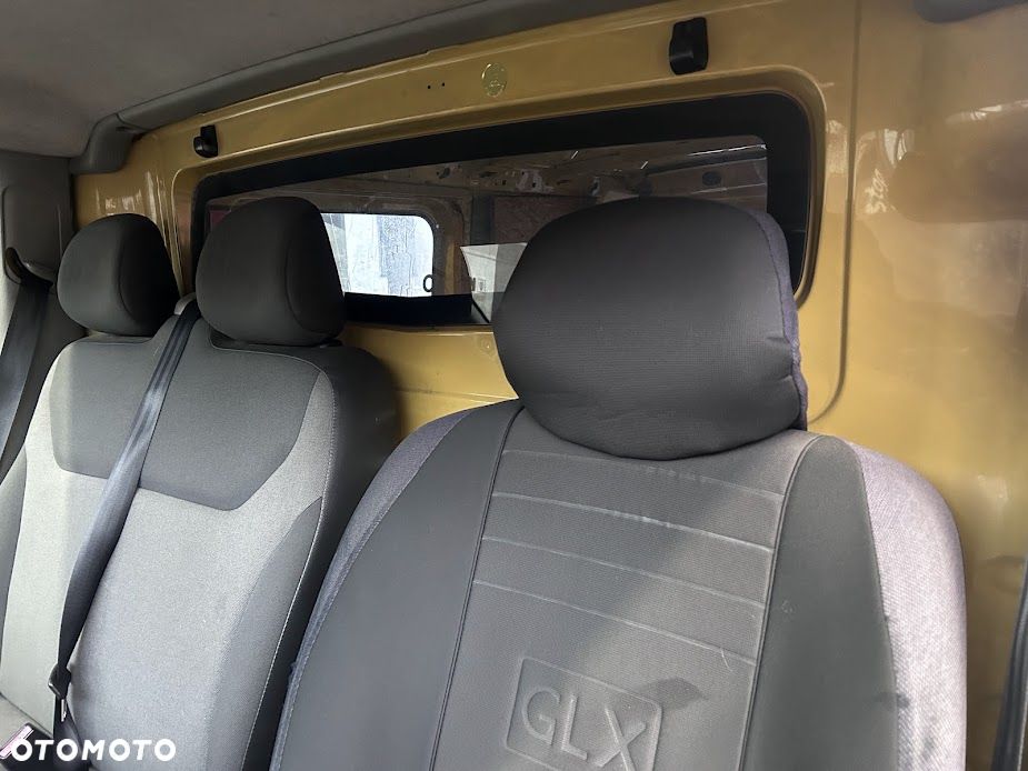 Opel Vivaro - 9