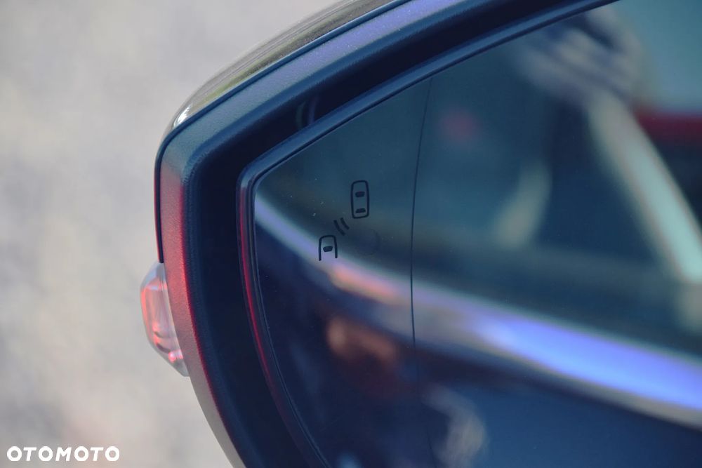 Ford Kuga 2.0 TDCi 4x4 Titanium - 39