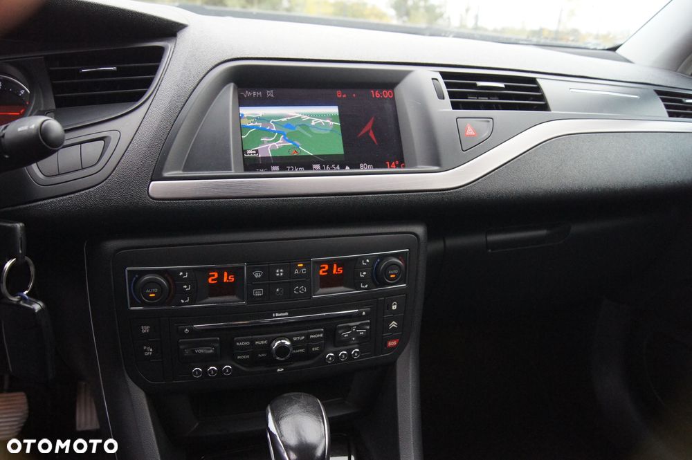 Citroën C5 2.0 HDi Exclusive - 10