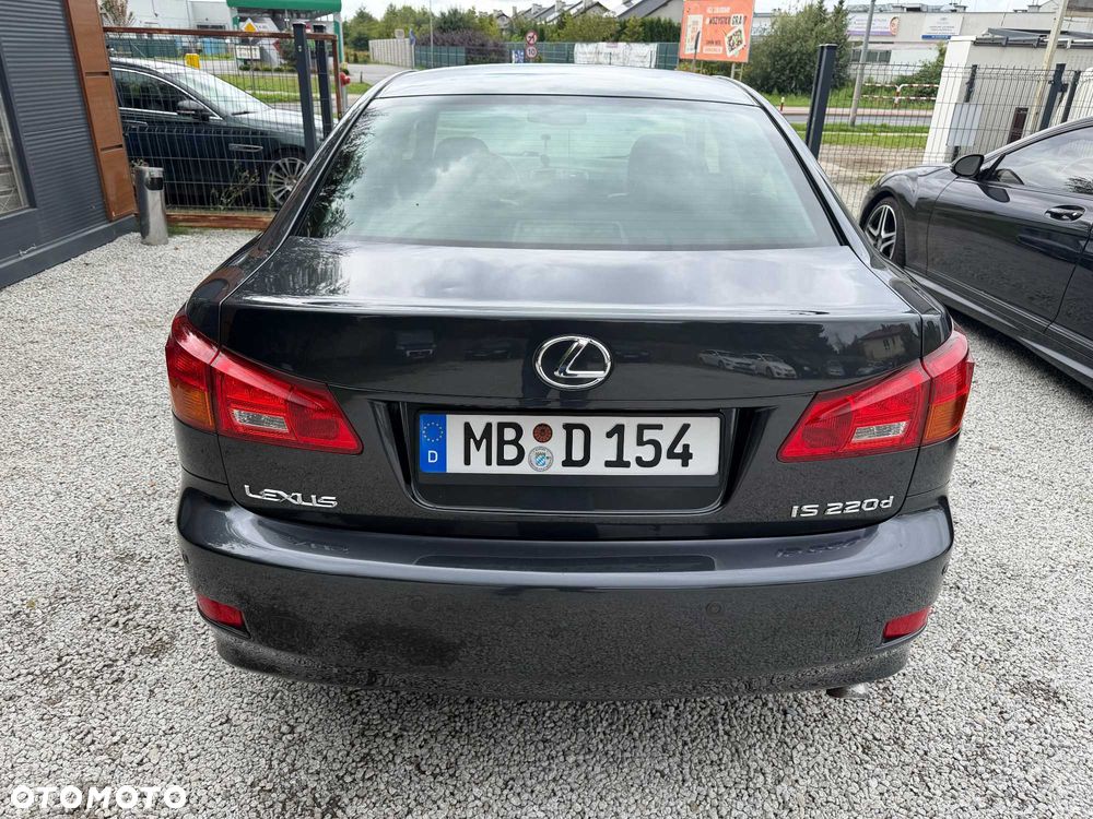 Lexus IS - 5