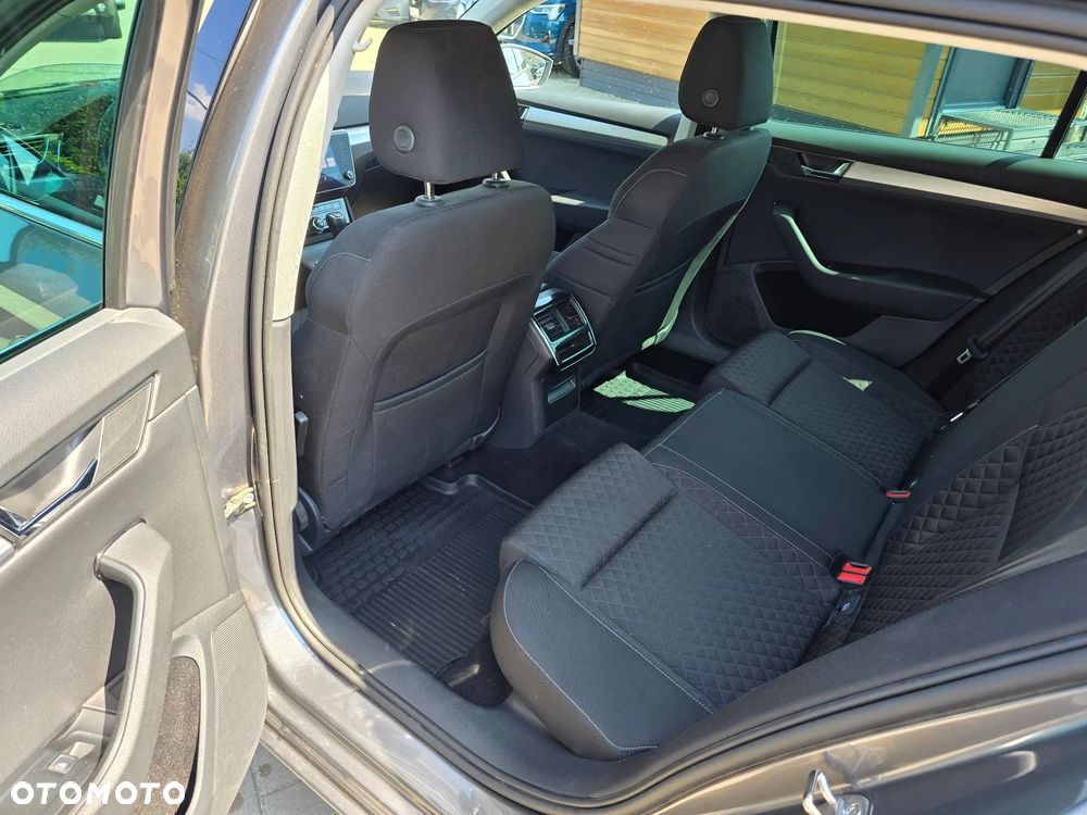 Skoda Superb - 9