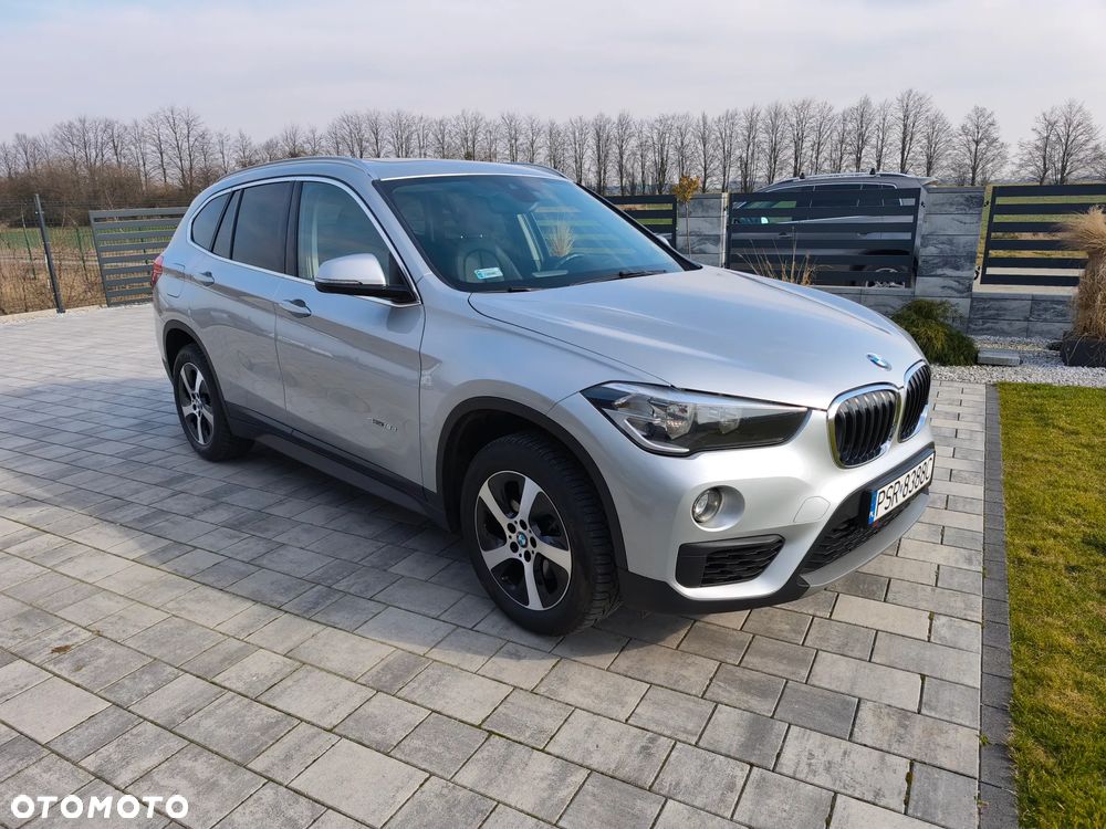 BMW X1 sDrive18d xLine - 2