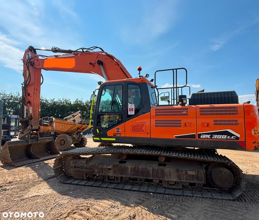 Doosan Dx300 - 1