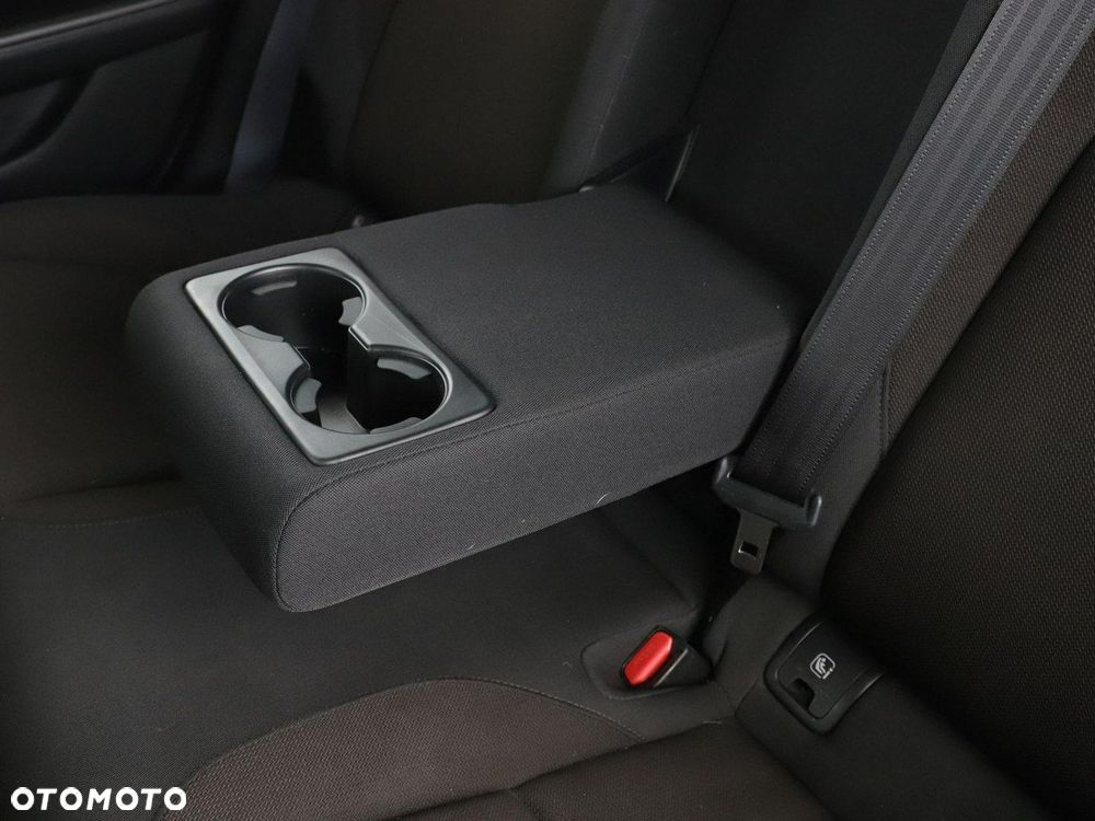 Mazda 3 e-SKYACTIV-G 2.0 M HYBRID 150 DRIVE SELECTION - 40