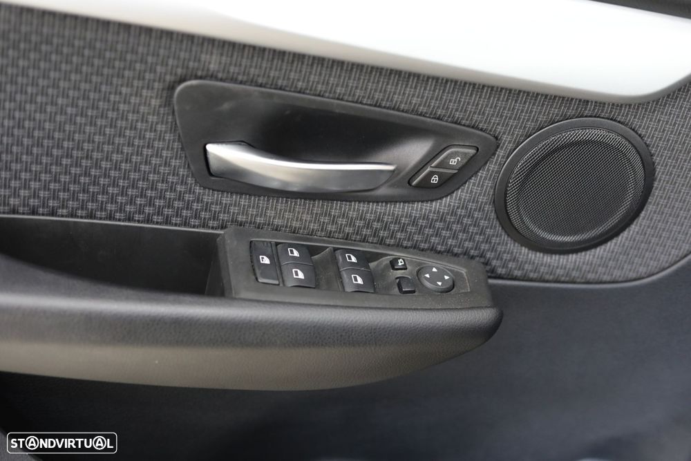 BMW 225xe Active Tourer Advantage - 23