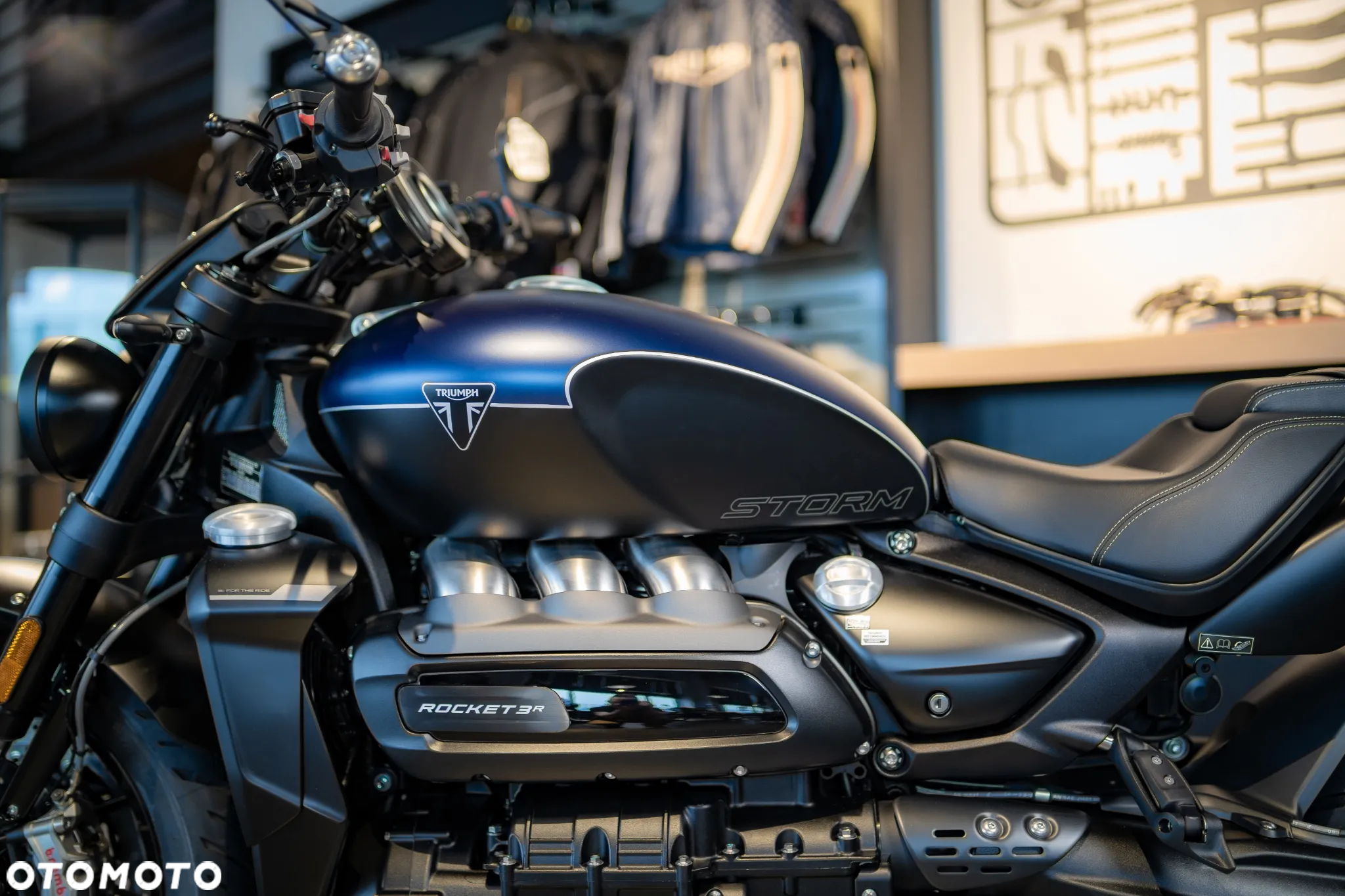 Triumph Rocket - 6