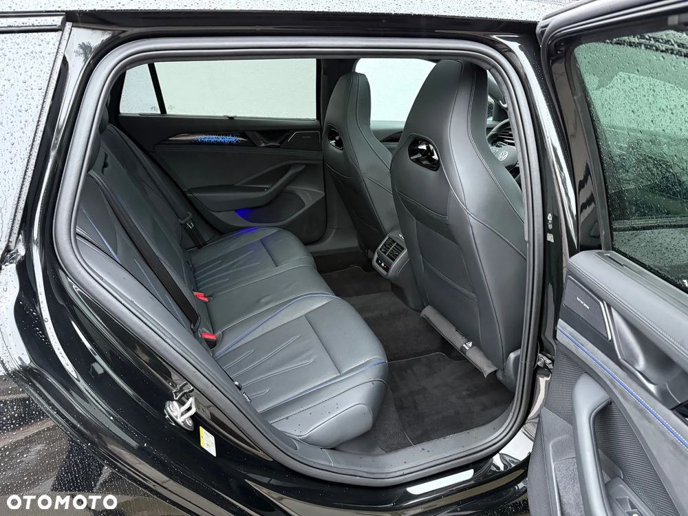 Volkswagen Passat 2.0 TSI 4Mot R-Line DSG - 12