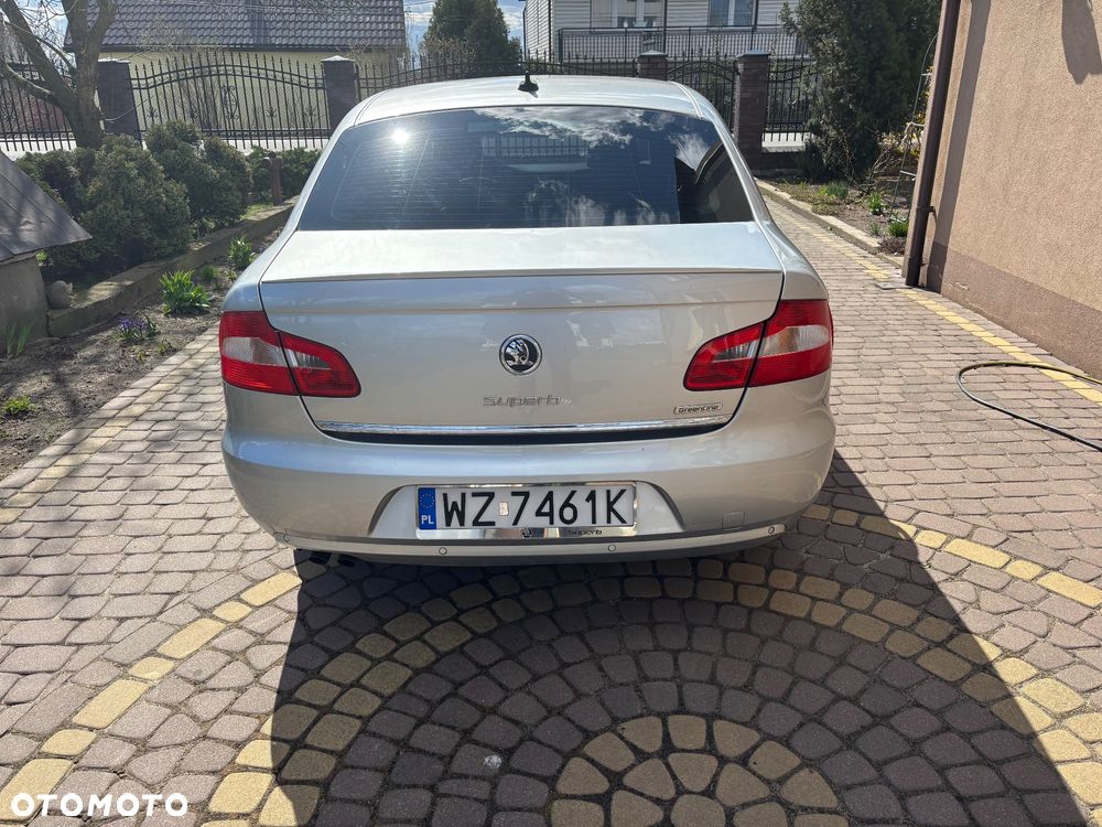 Skoda Superb 2.0 TDI Elegance - 3