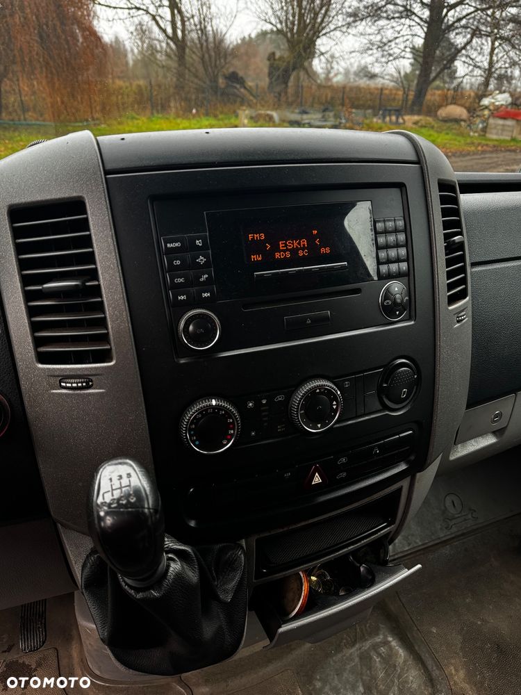 Mercedes-Benz Sprinter 906.213 - 12