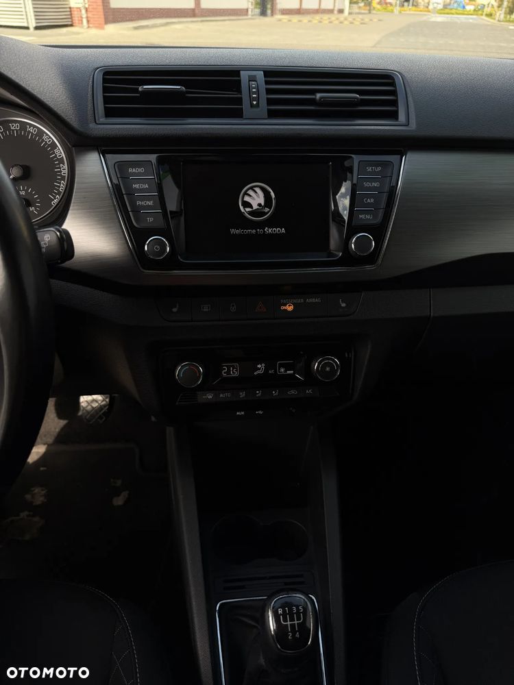 Skoda Fabia - 22