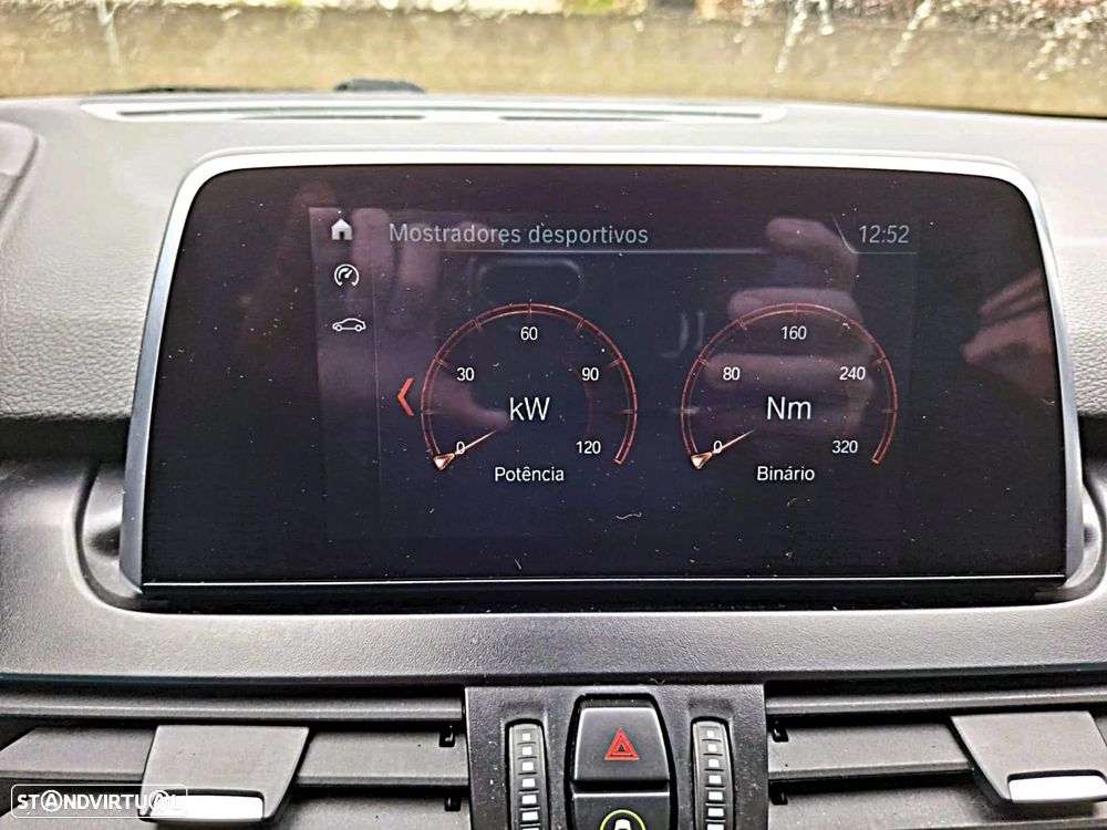 BMW 216 Active Tourer d Advantage - 28