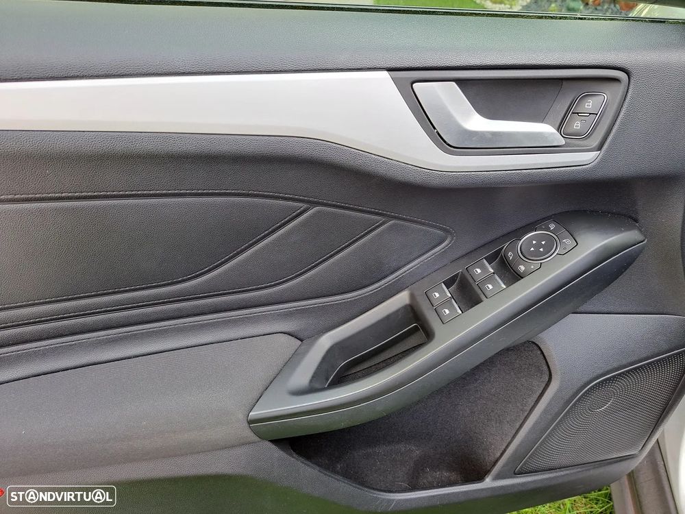 Ford Focus SW 1.0 EcoBoost Active X Aut. - 8