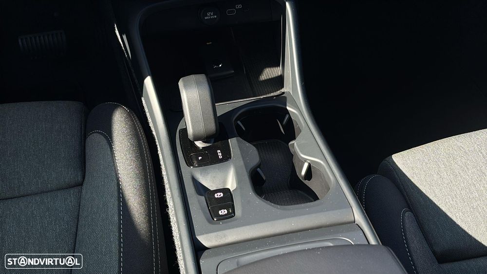 Volvo XC 40 2.0 B3 Core - 17
