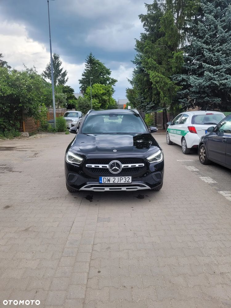 Mercedes-Benz GLA 200 - 3