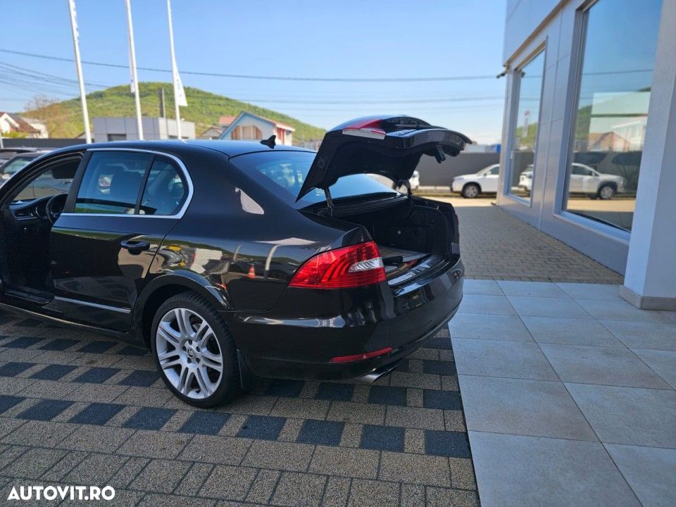 Skoda Superb - 20