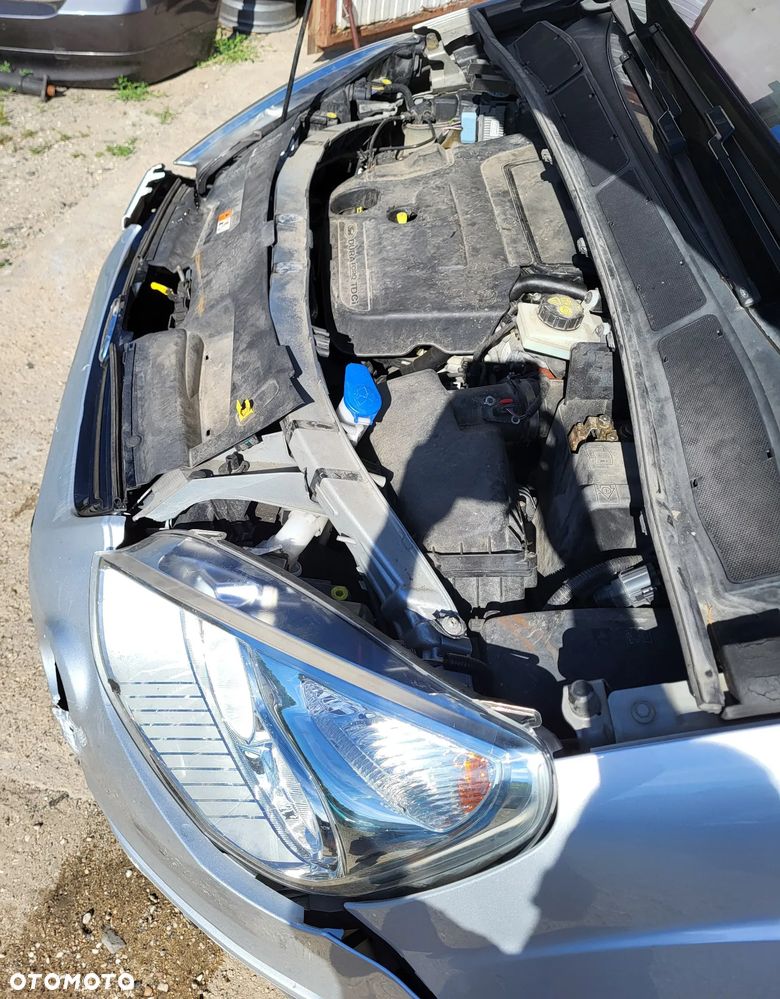 Ford S-Max 2.0 TDCi DPF Titanium - 22