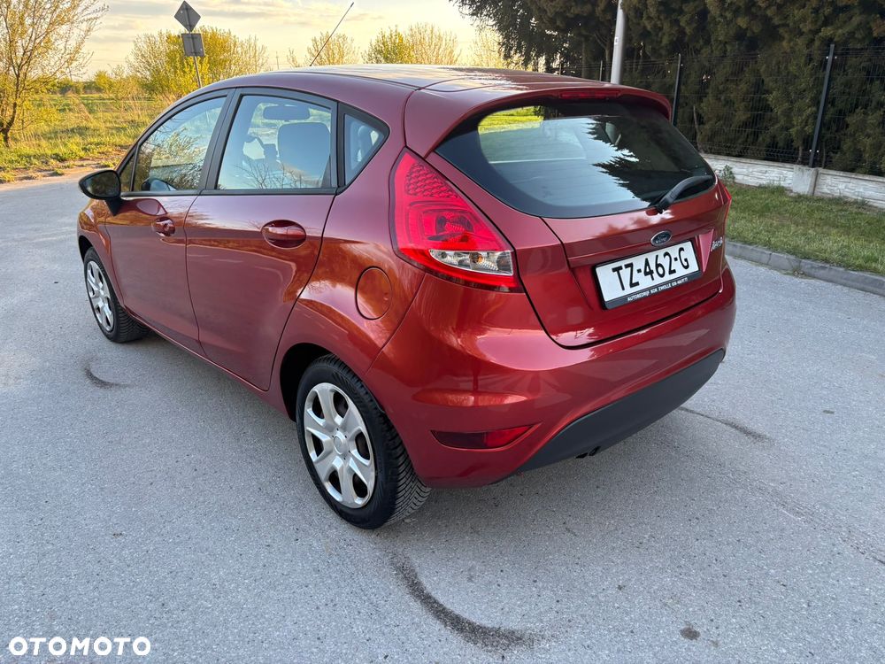 Ford Fiesta 1.25 Champions Edition - 14