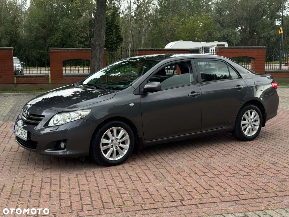 Toyota Corolla 1.6 VVT-i Premium - 1