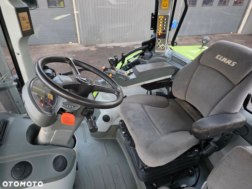 Claas Arion 530 Cis - 11