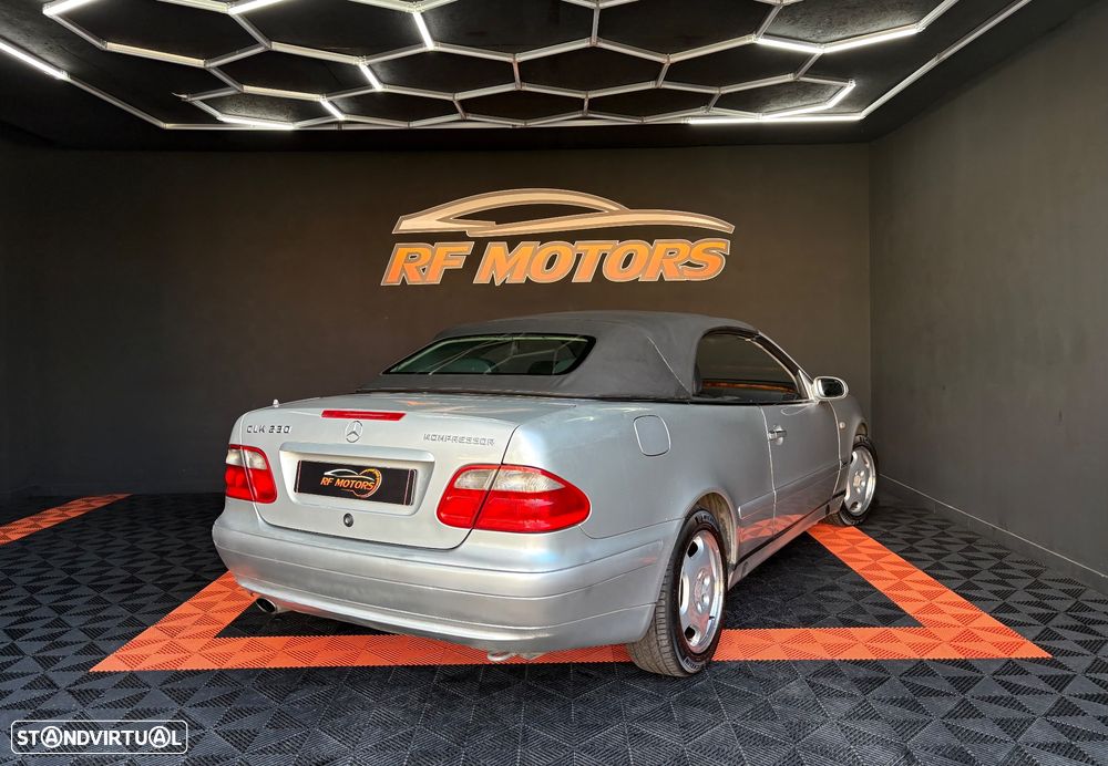 Mercedes-Benz CLK 230 - 8