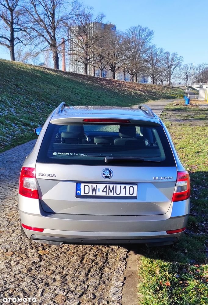 Skoda Octavia 2.0 TDI Ambition - 3