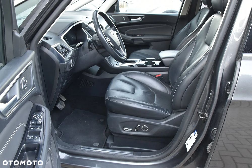 Ford S-Max 2.0 TDCi Titanium PowerShift - 32