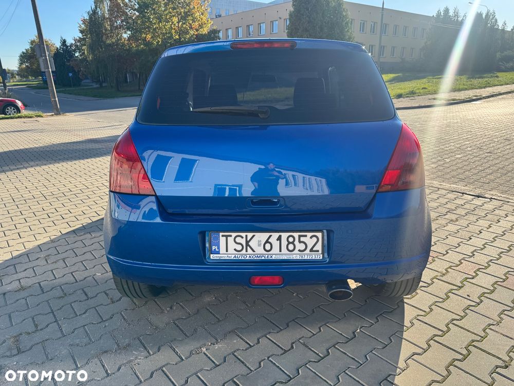 Suzuki Swift 2007 photo 5