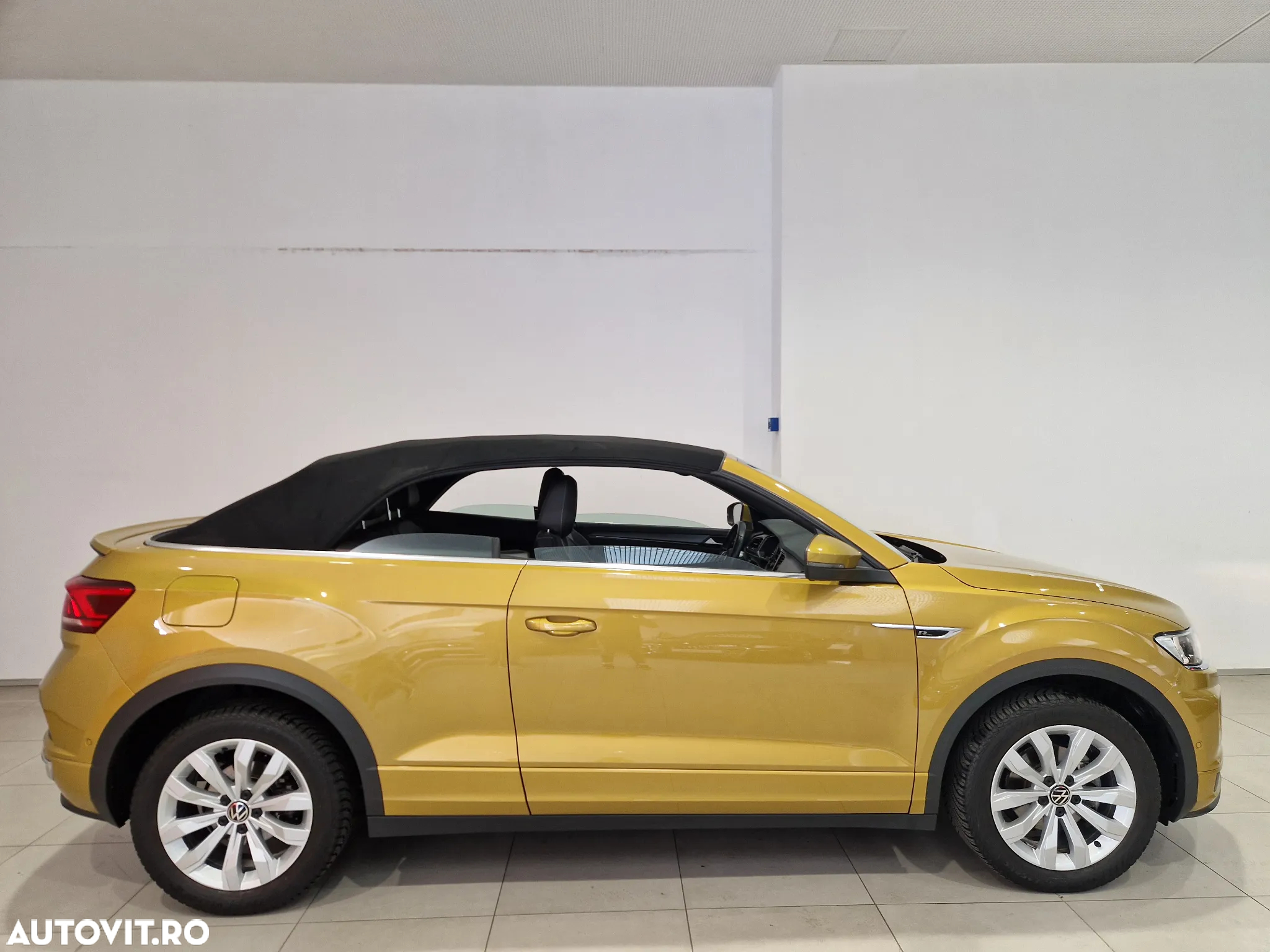 Volkswagen T-ROC Cabriolet 1.5 TSI OPF DSG R-Line - 6