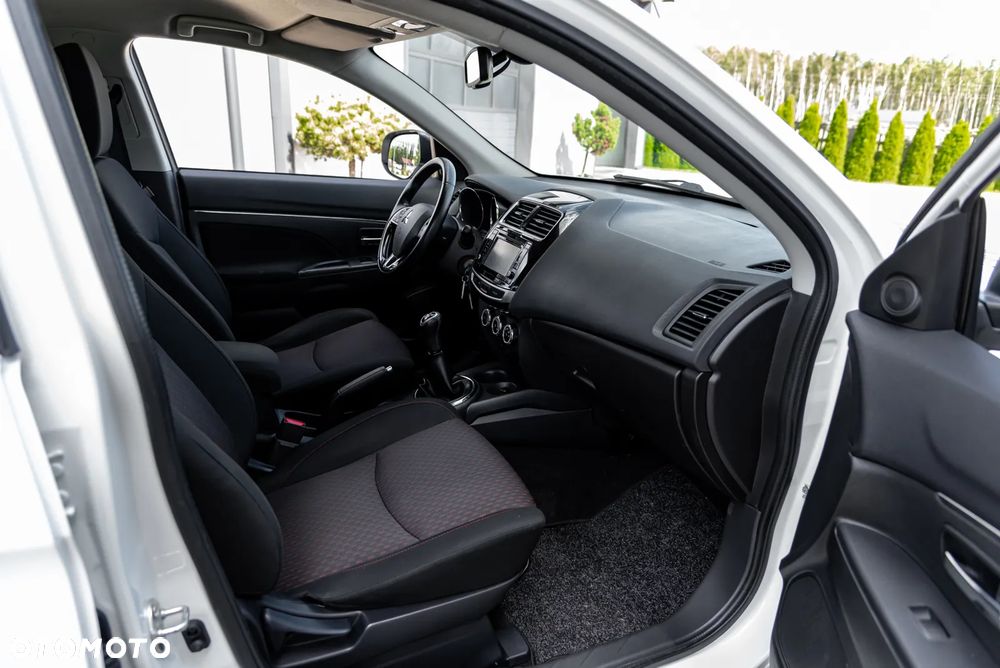 Mitsubishi ASX 1.6 ClearTec 2WD Diamant Edition+ - 23
