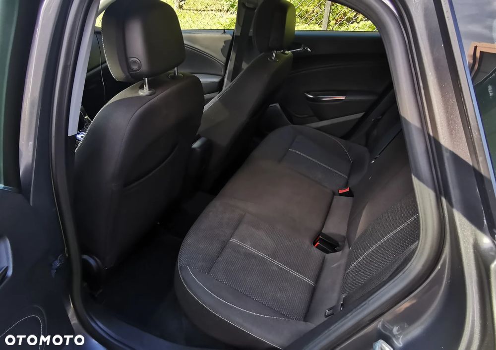 Opel Astra 2.0 CDTI Cosmo - 5