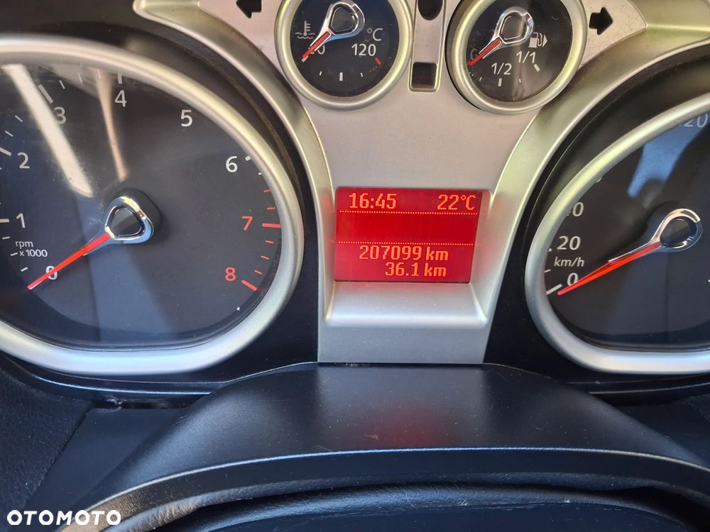 Ford C-MAX 2.0 Titanium - 13